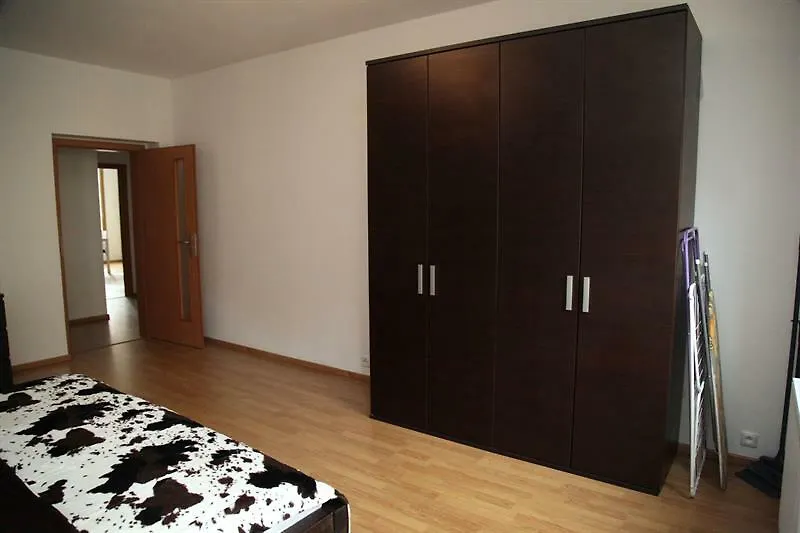 Riverside Bright And Space Apt Prague Apartment